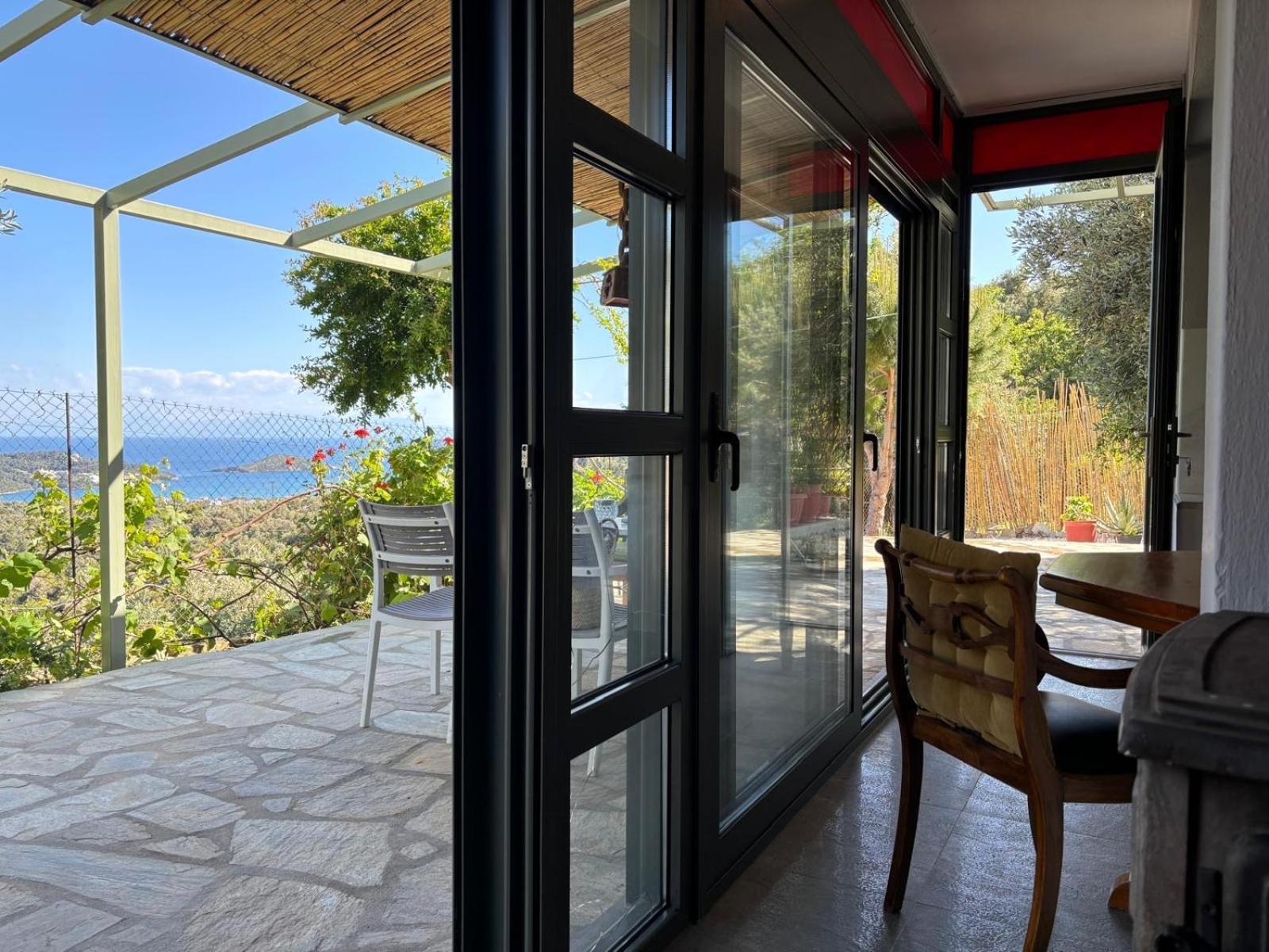 Villa Tierra Skiathos-Stadt Exterior foto