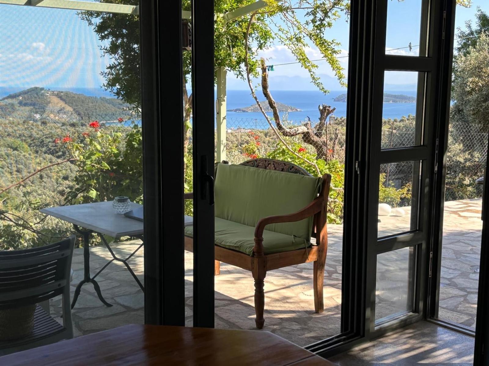 Villa Tierra Skiathos-Stadt Exterior foto