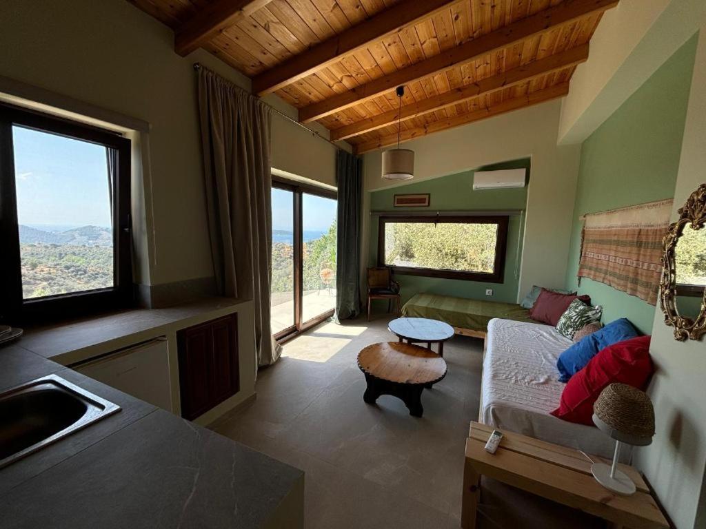 Villa Tierra Skiathos-Stadt Exterior foto